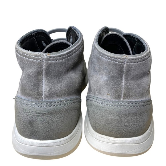 CROCS Kinsale Gray Chukka Suede Leather Triple Comfort Boots Slip On Shoes Sz 10 - Picture 3 of 15